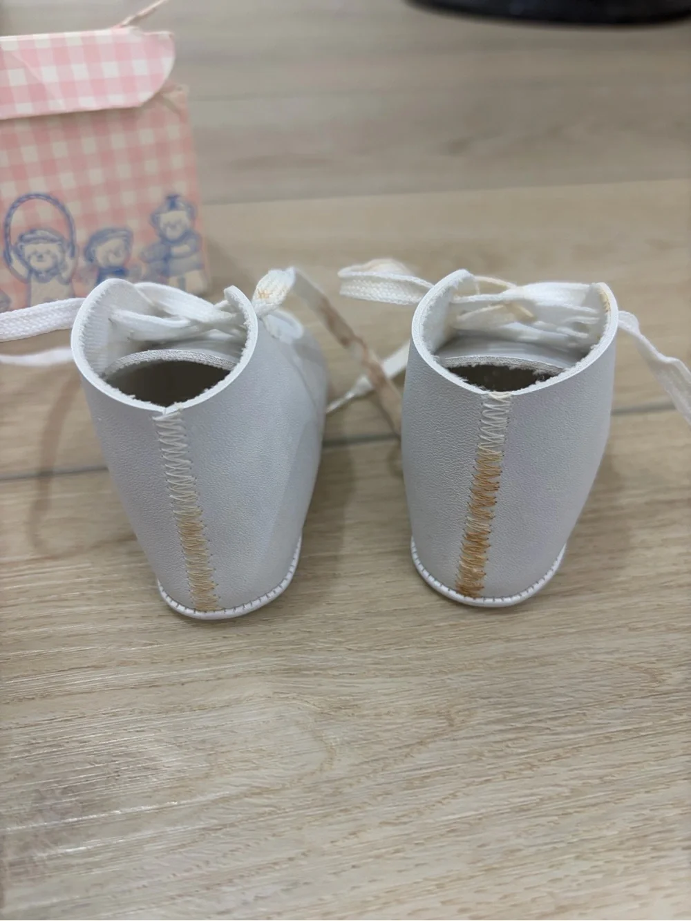 Vintage Buster Brown White Baby Lace-Up Shoes with Perforated Toe